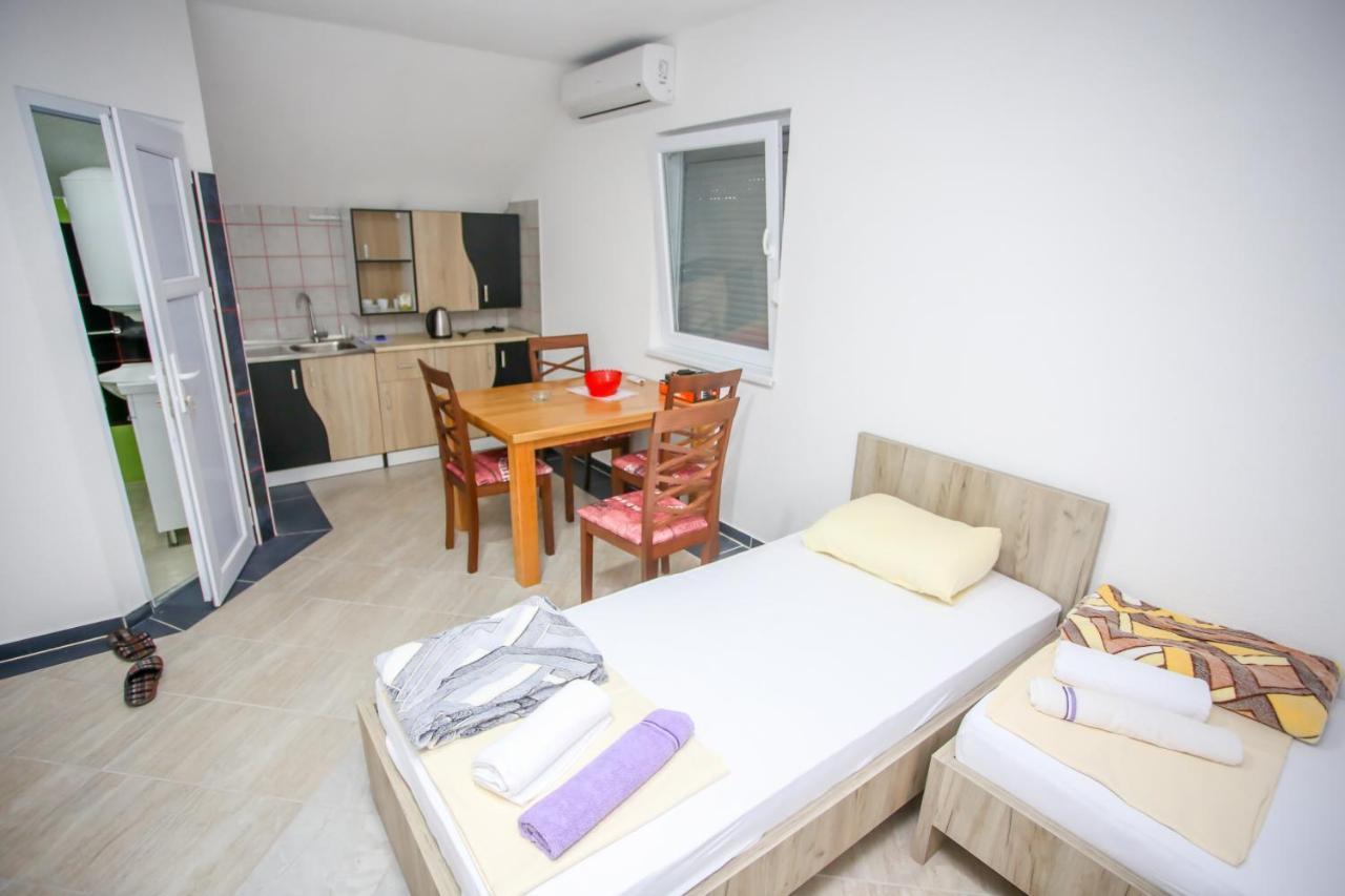 Apartments River Una 4 Bihać Exterior foto
