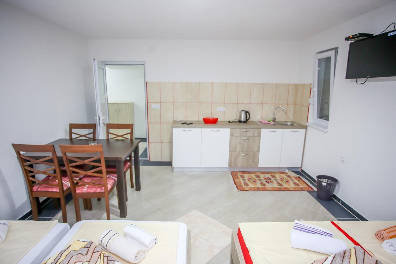 Apartments River Una 4 Bihać Exterior foto